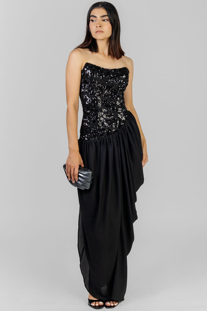 VESTIDO NEGRO CON LENTEJUELAS