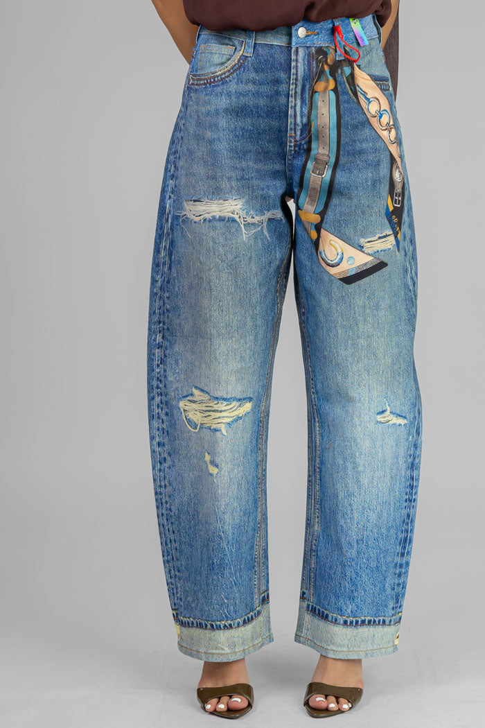 PANTALON DENIM ESTILO BOXY