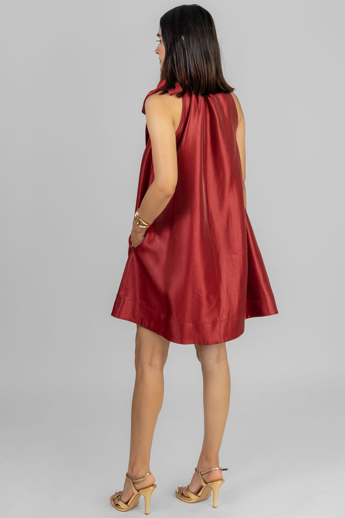 VESTIDO CORTO CUELLO LAZO