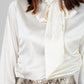 BLUSA SATINADA LAZO ELEGANTE