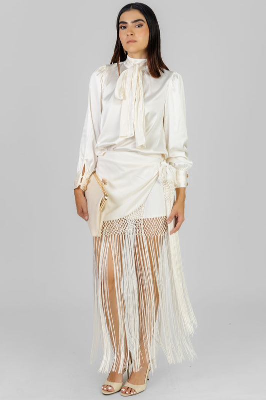 BLUSA SATINADA CUELLO LAZO