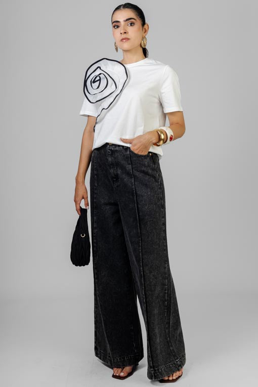 PLAYERA FLOR BIES NEGRO