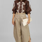 BLUSA CHOCOLATE CON BORDADOS