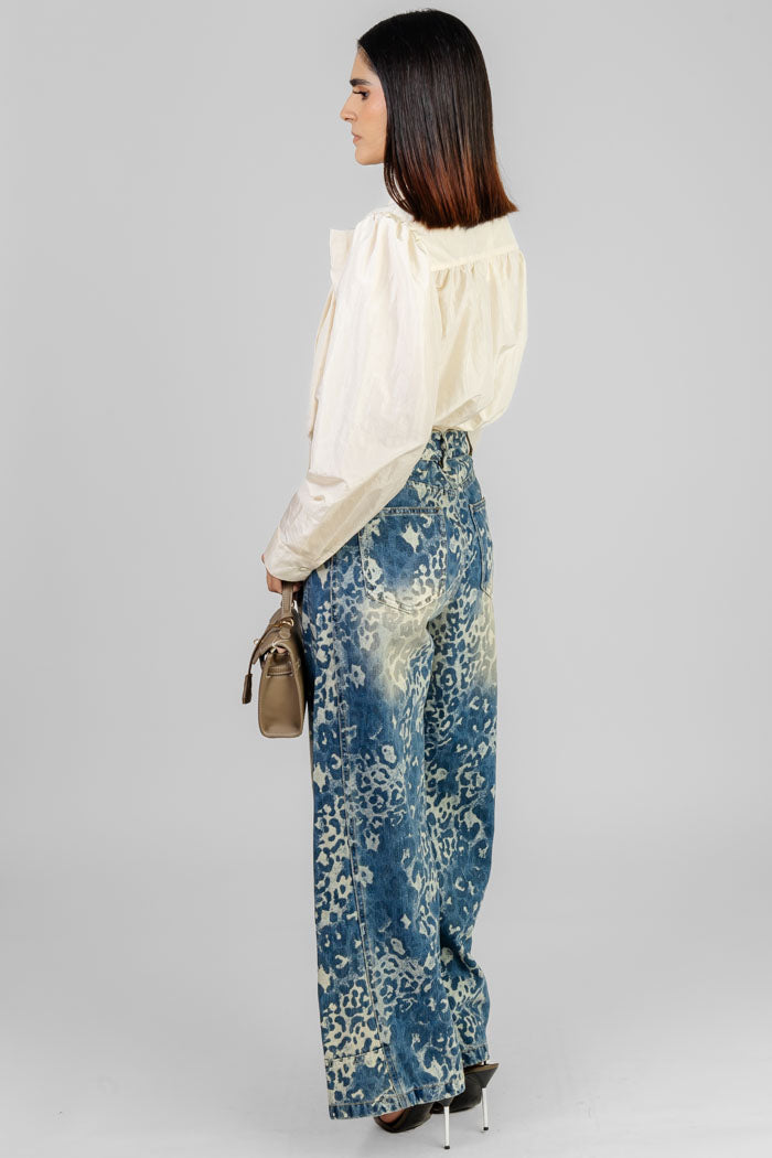 BLUSA CREMA CON LAZO
