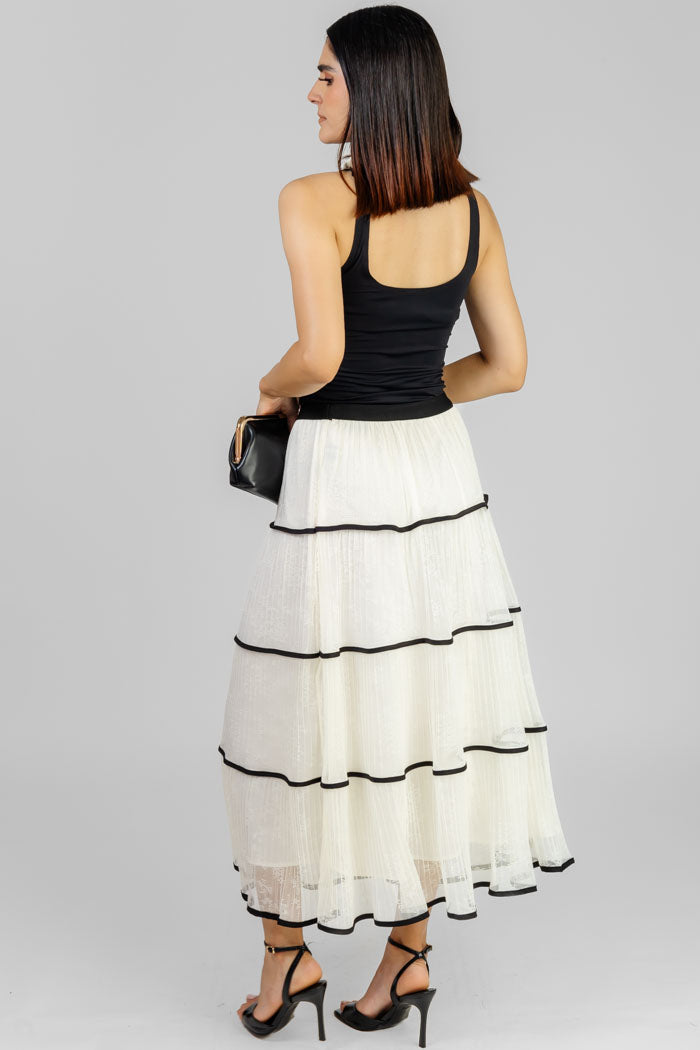 BLUSA BÁSICA TIRANTES NEGRA