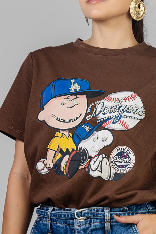 PLAYERA ILUSTRACION CON PERLAS