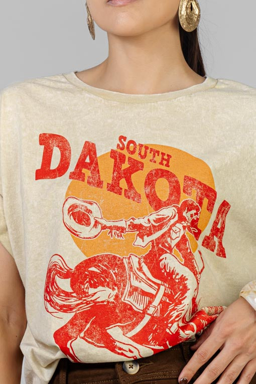 PLAYERA DAKOTA