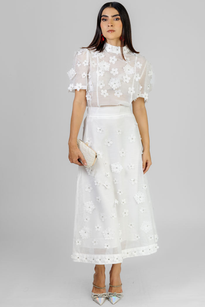 CONJUNTO BLANCO CON FLORES
