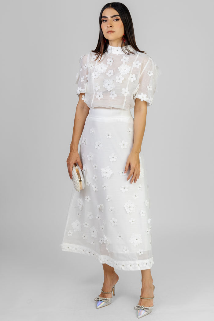 CONJUNTO BLANCO CON FLORES