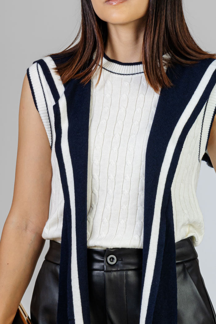 BLUSA ESTILO MARINERO TEJIDA