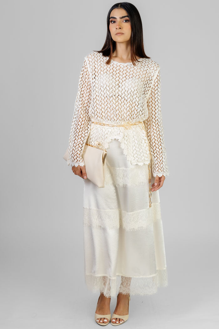 BLUSA EN ENCAJE BLANCO