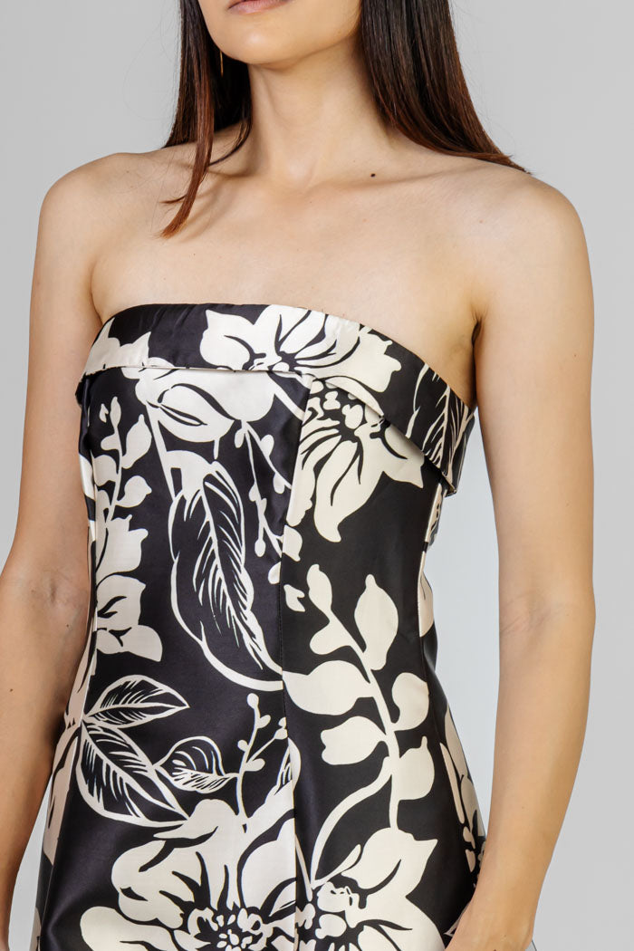 VESTIDO STRAPLESS FLORES