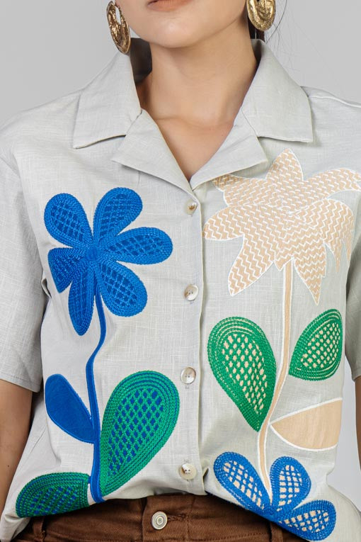 BLUSA ALGODON FLORES BORDADAS
