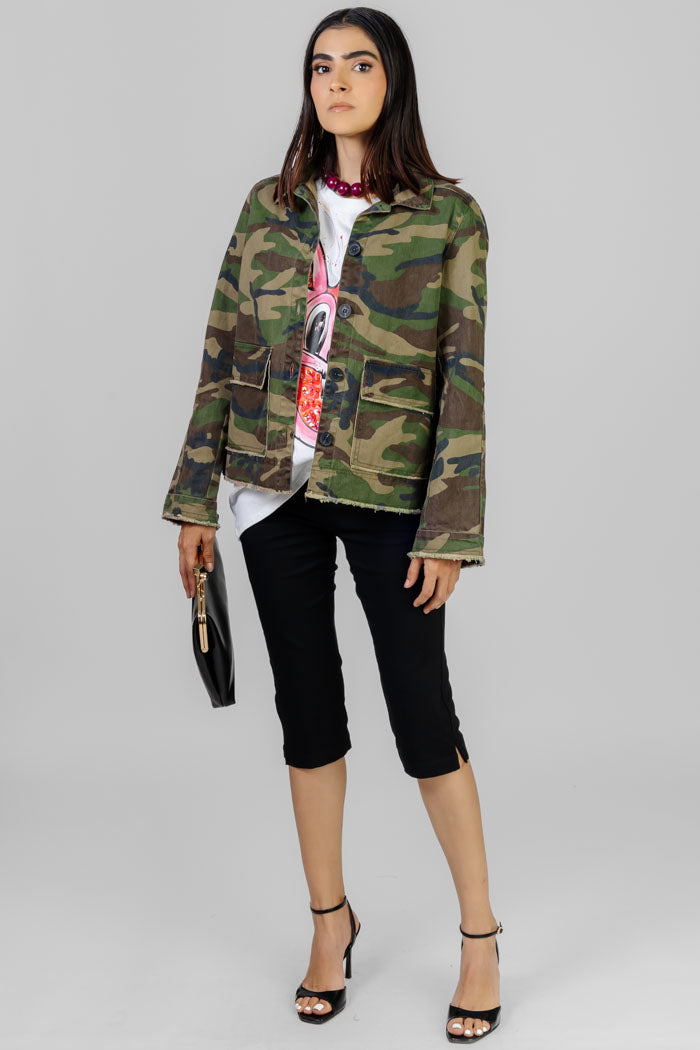 CHAQUETA ESTAMPADO CAMUFLADO