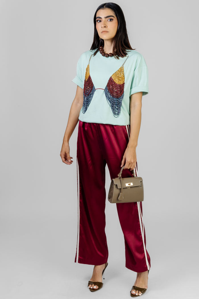 BLUSA CON PEDRERíA