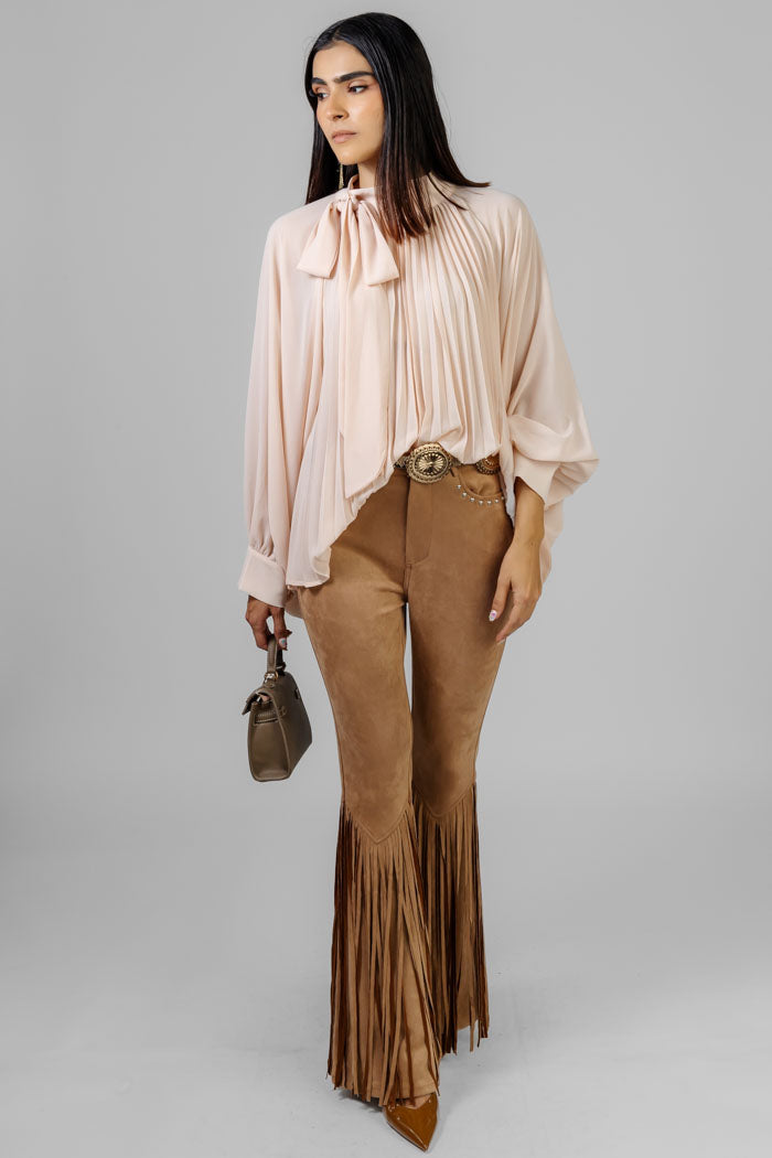 PANTALÓN CON FLECOS
