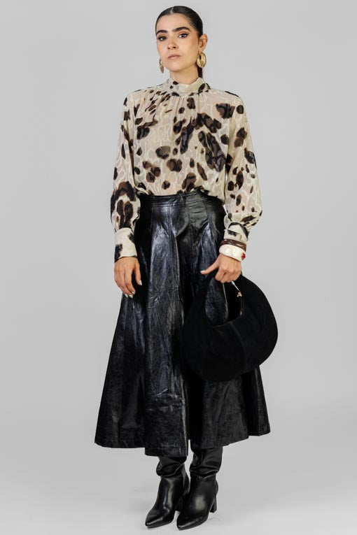 BLUSA MONOCROMATICA