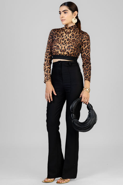 TOP CUELLO ALTO ANIMAL PRINT