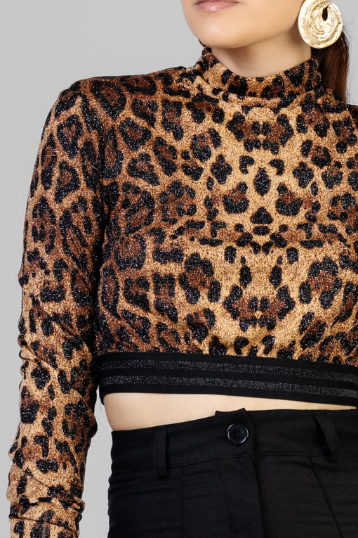 TOP CUELLO ALTO ANIMAL PRINT