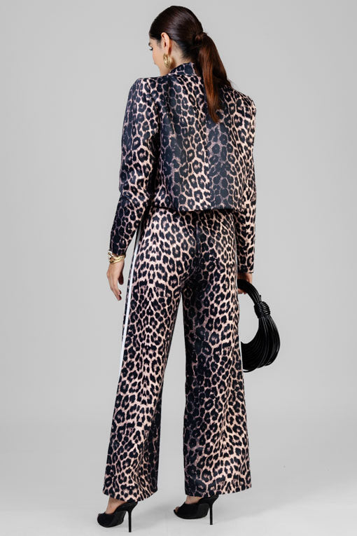 CONJUNTO SACO ANIMAL PRINT