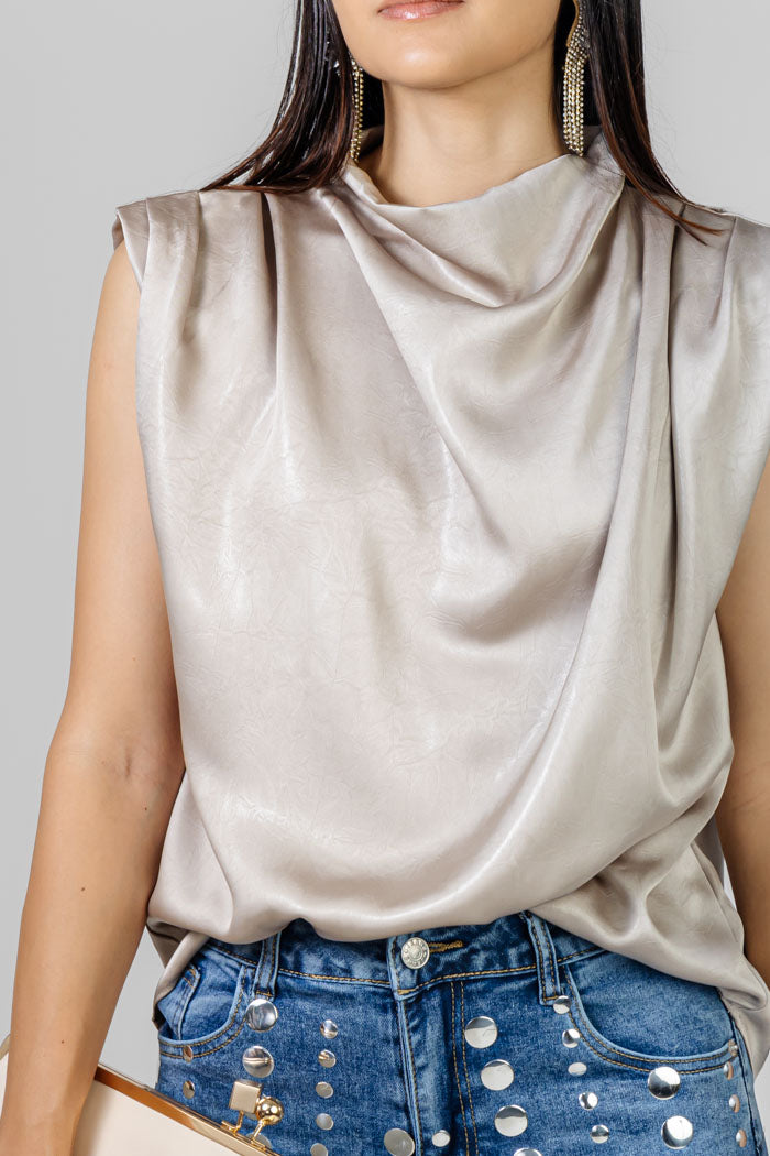 BLUSA SATINADA DRAPEADA