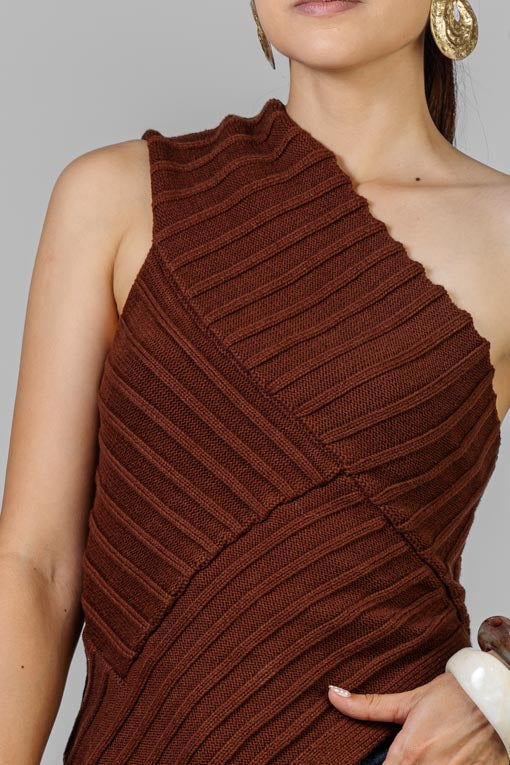 BLUSA ASIMETRICA TEJIDA