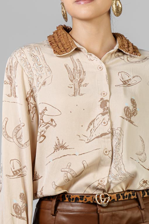 CAMISA CUELLO Y OLANES