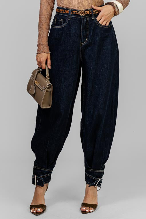PANTALON DENIM PUÑOS AJUSTADOS