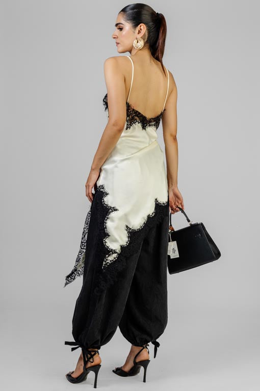 VESTIDO LENCERO ASIMETRICO