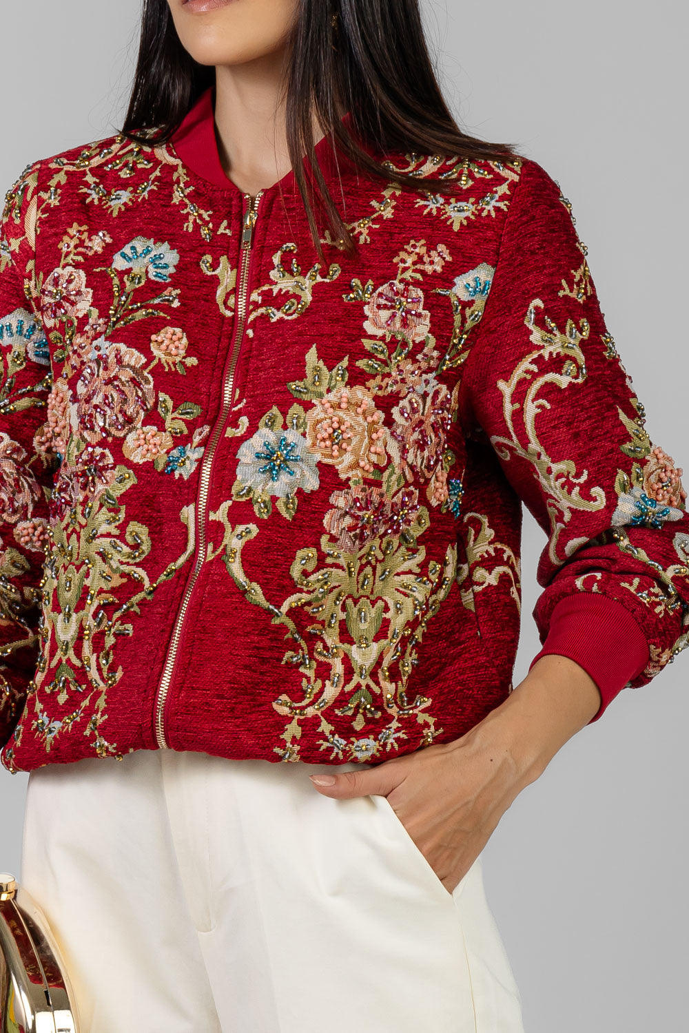 CHAQUETA BOMBER BORDADA ROJA