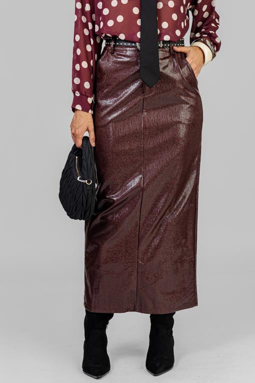 FALDA RECTA CON CINTO NEGRO