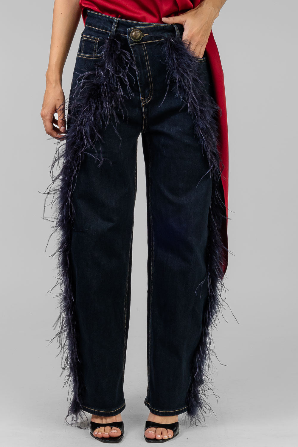 PANTALON DENIM PLUMAS
