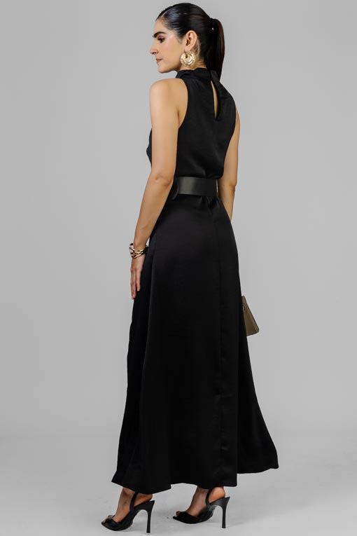 VESTIDO SATINADO CUELLO ALTO