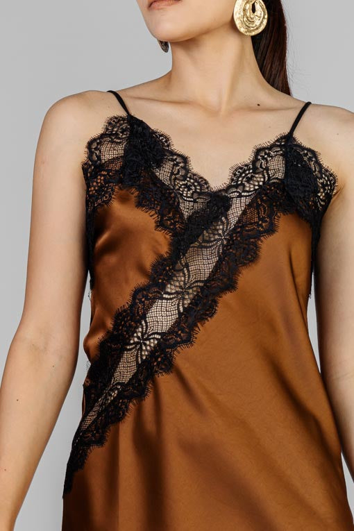 VESTIDO SATIN LENCERO