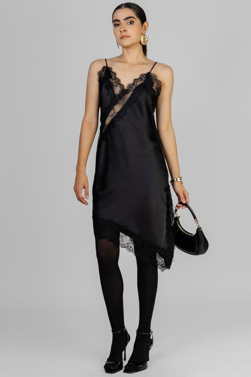 VESTIDO SATIN LENCERO