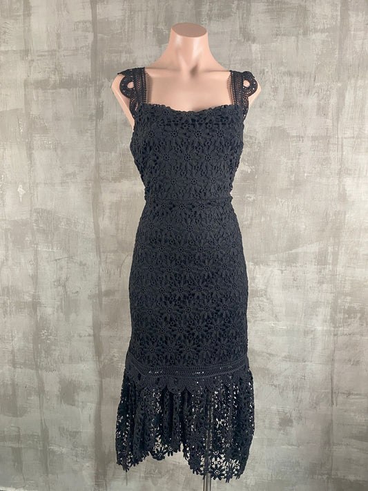 VESTIDO GUIPUR NEGRO